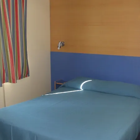 Parque De Campismo Orbitur 营地