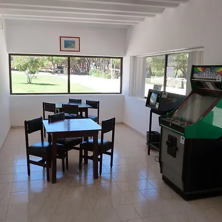 Camping Parque De Campismo Orbitur 3*