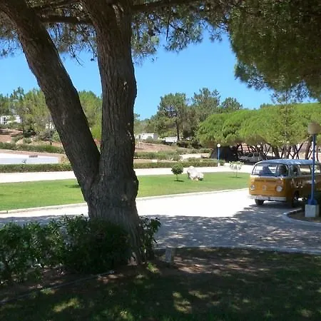 Parque De Campismo Orbitur 3* Σάγκρες